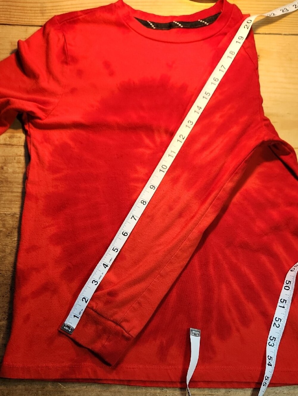 art class Red Tie-Dye Long-Sleeve Tee with Small White Skull, Sz 8-10 (M). - Picture 9 of 10